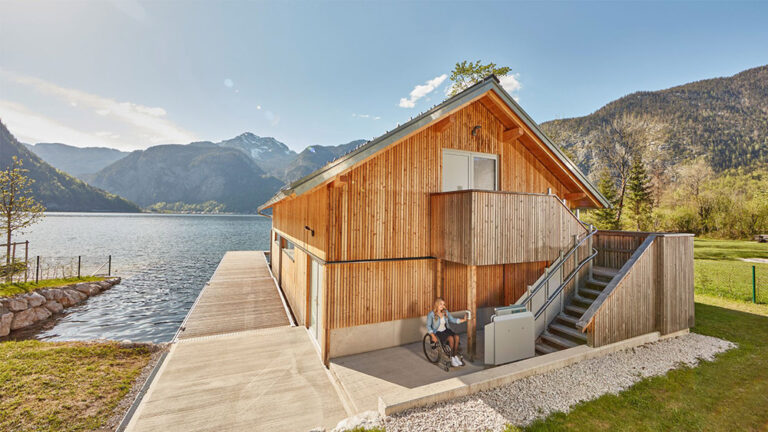 Elevador-escaleras-exterior-PETC-AS (1)