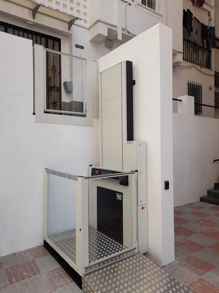 Elevador-vertical-escaleras-EVP-E (12)