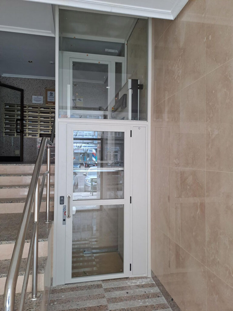 Elevador-vertical-escaleras-EVP-E (4)