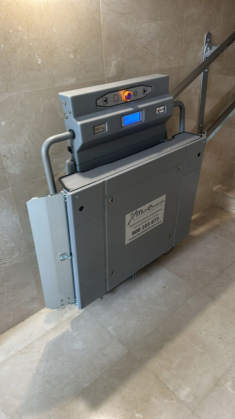 Plataforma-salva-escaleras-PETR-AR (1)