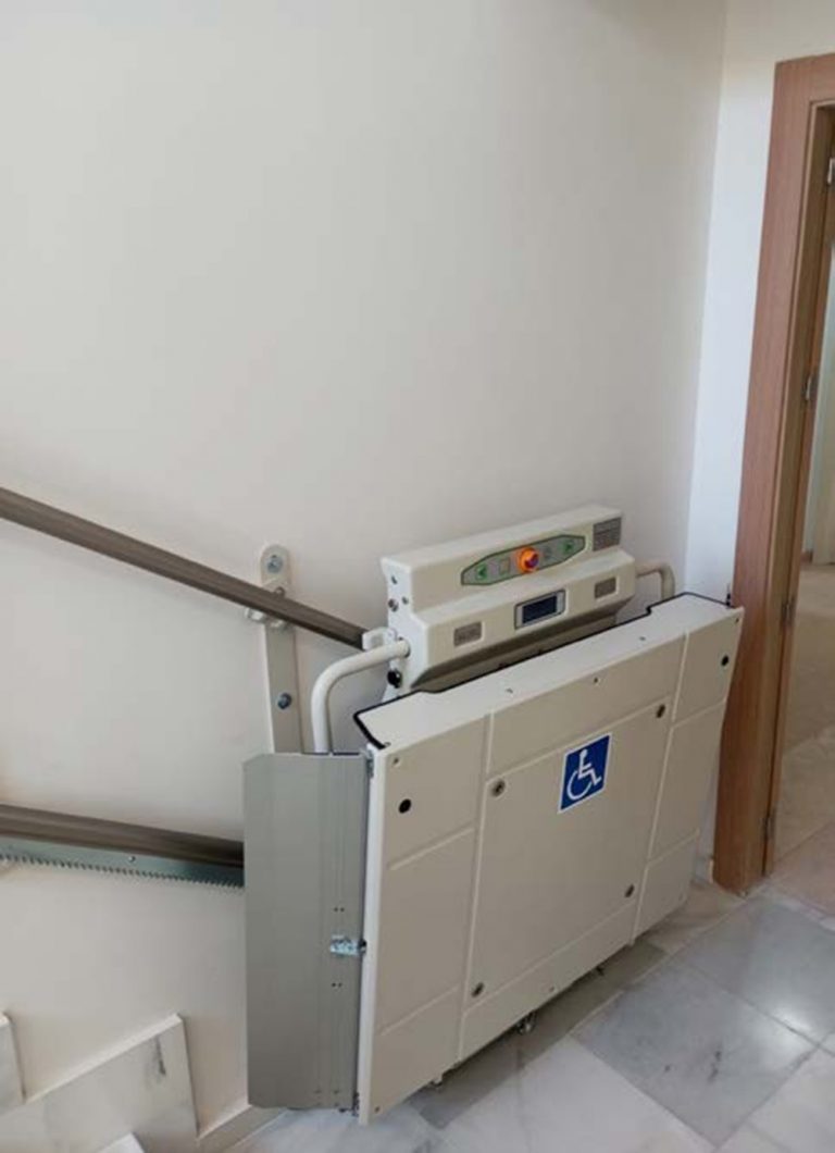 Plataforma-salva-escaleras-PETR-AR (3)