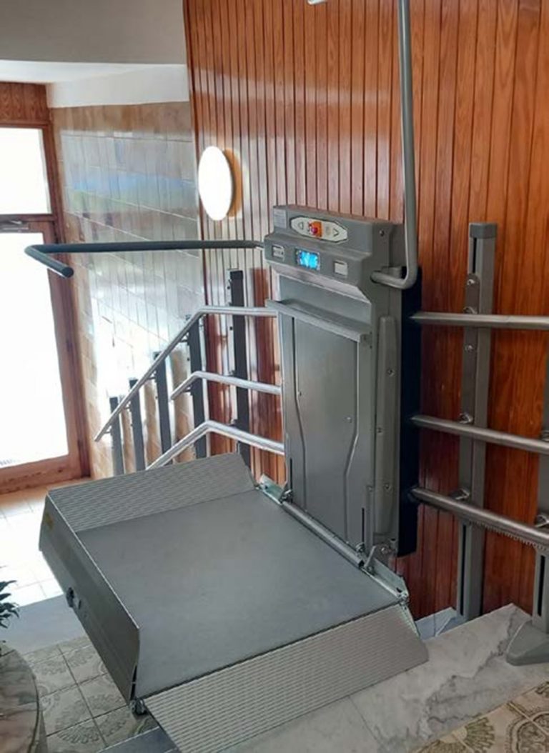 Plataforma-salva-escaleras-PETR-AR (4)