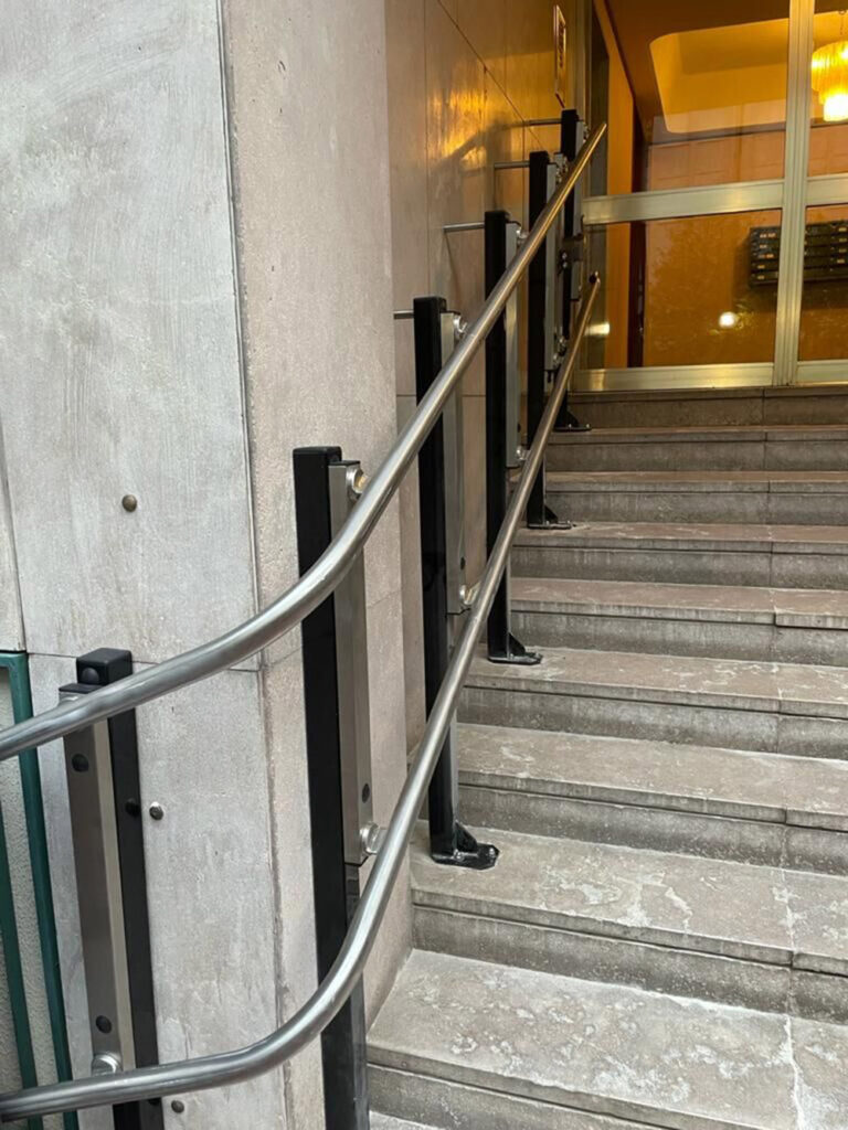 Plataforma-salvaescaleras-PETC-K (1)