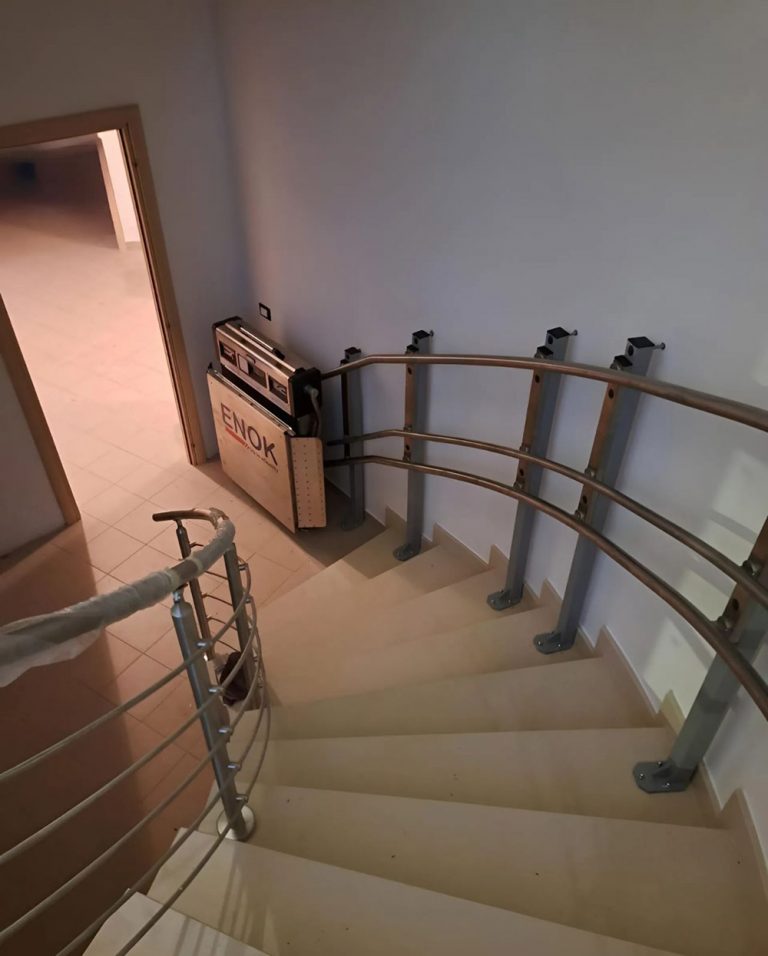 Plataforma-salvaescaleras-PETC-K (13)