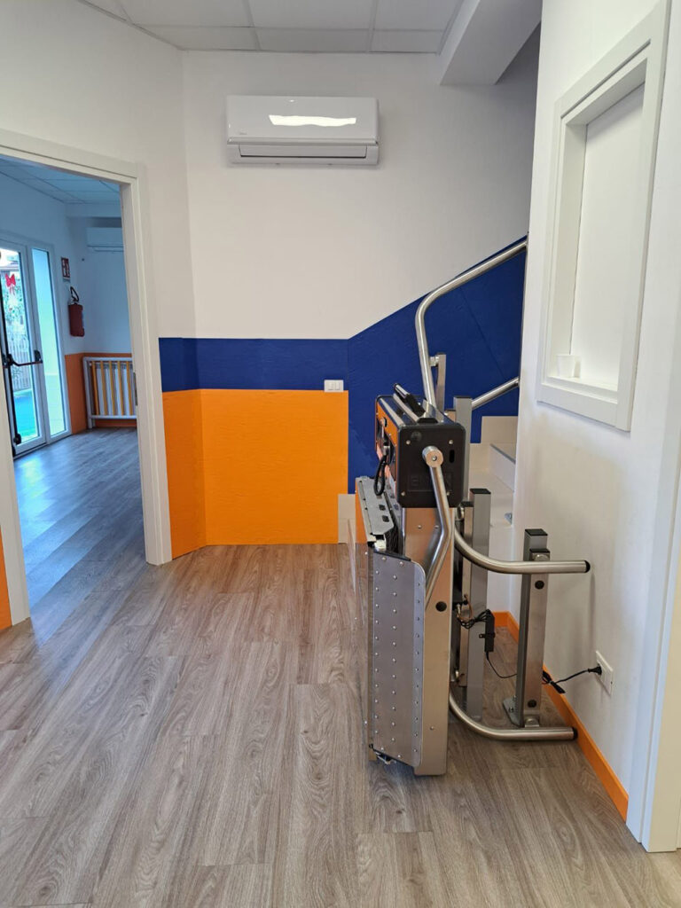 Plataforma-salvaescaleras-PETC-K (18)