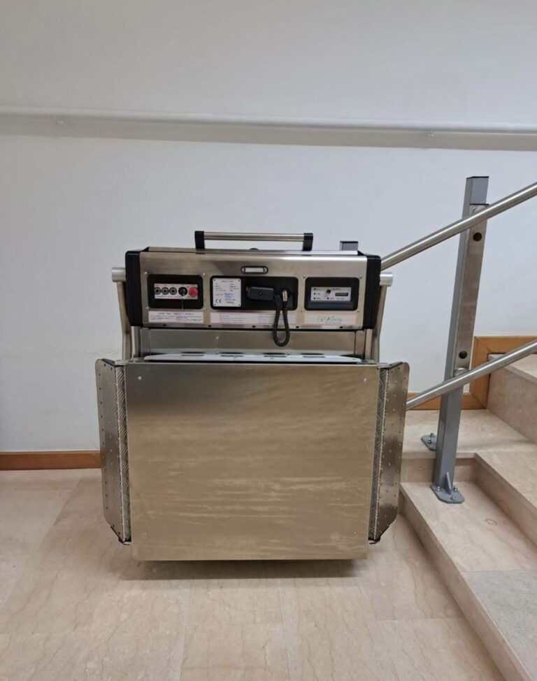 Plataforma-salvaescaleras-PETC-K (26)