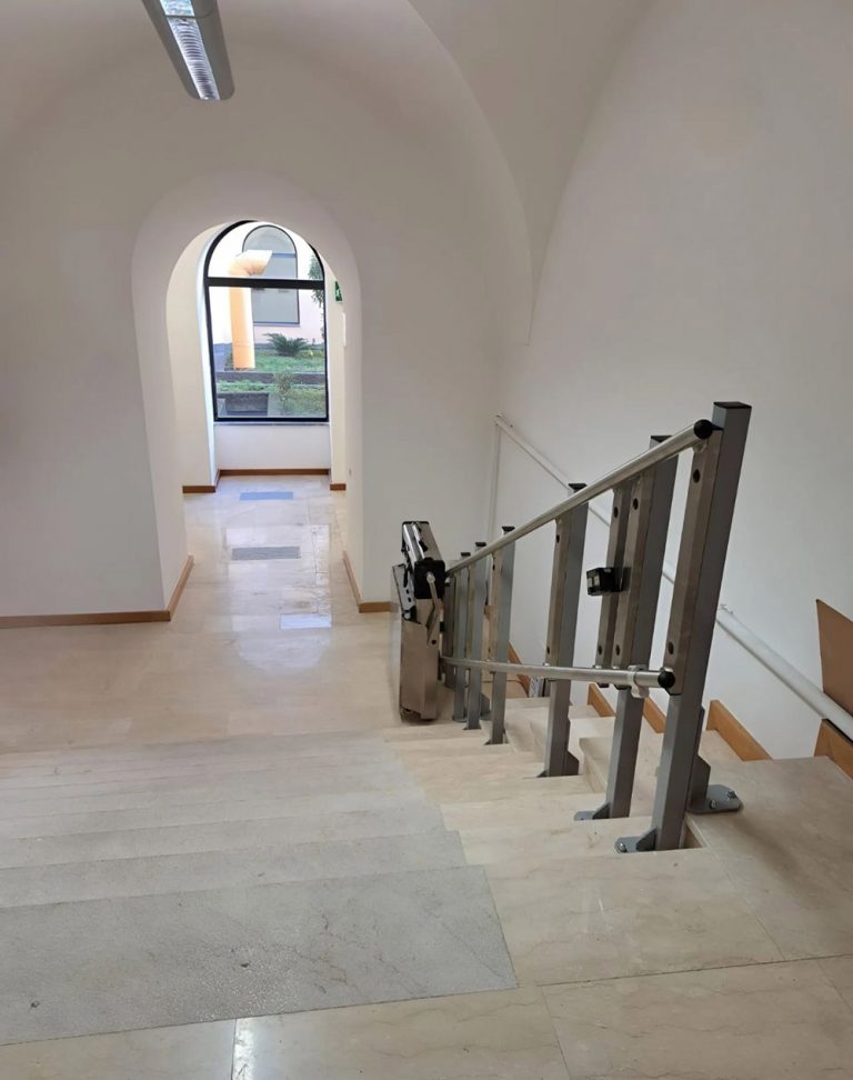 Plataforma-salvaescaleras-PETC-K (27)