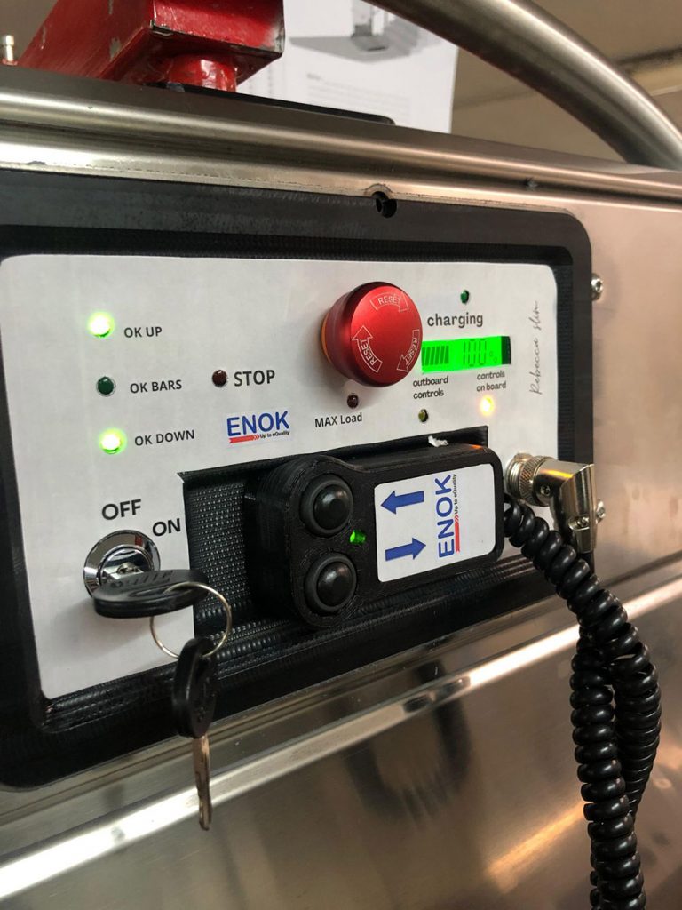 Plataforma-salvaescaleras-PETC-K (28)