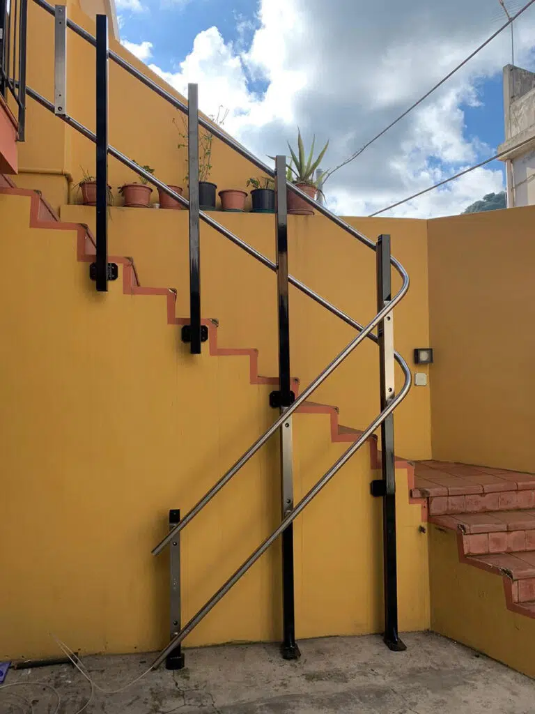 Plataforma-salvaescaleras-PETC-K (3)