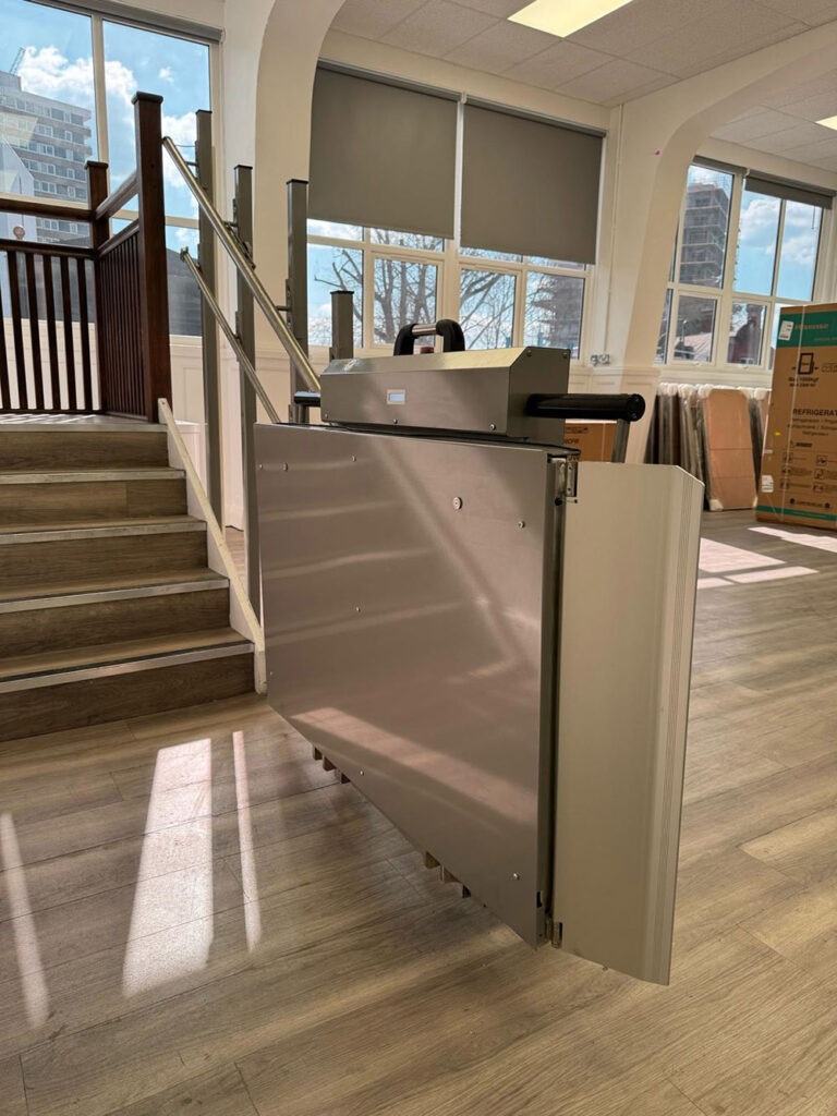 Plataforma-salvaescaleras-PETR-N-PORTADA