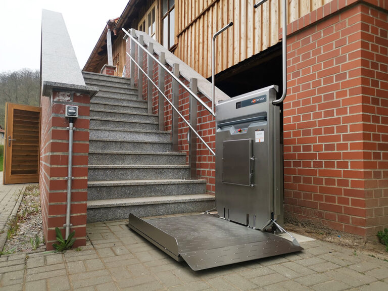 Plataforma-salvaescaleras-exterior-PETR-AS (7)