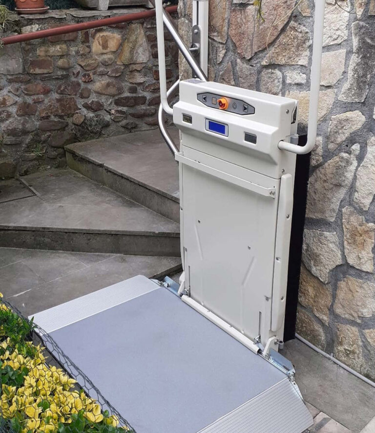 Salva-escaleras-exterior-PETR-AR (6)