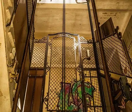 Instalar ascensor en edificios antiguos